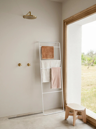 ESCADA PARA TOALHAS MODO