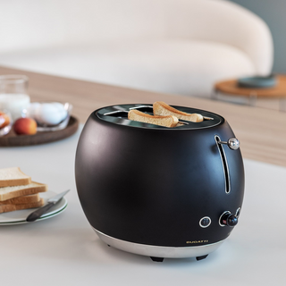 TOSTADORA ROMEO NEGRA 220V