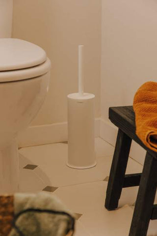 TAZA DE CEPILLO BLANCA MODO