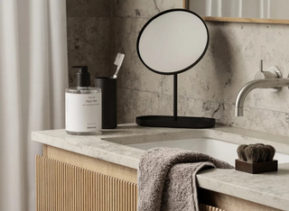 TAZA DE CEPILLO BLANCA MODO